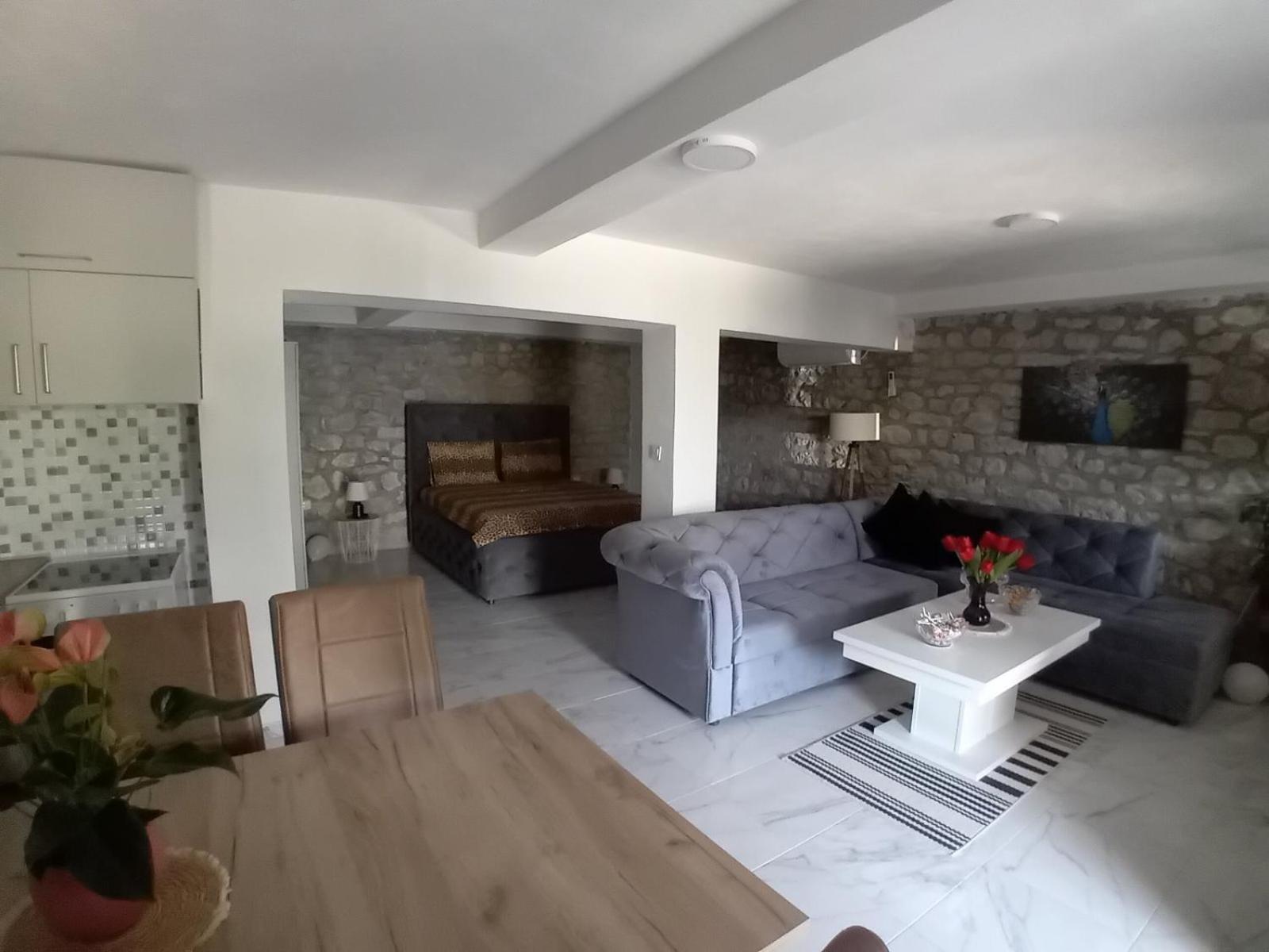 Apartmani Dumezic Bar Cameră foto
