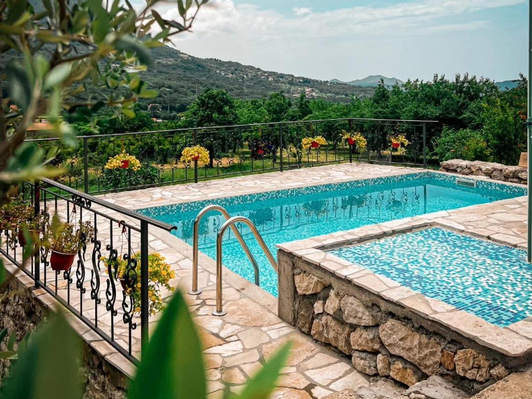 Apartmani Dumezic Bar Cameră foto